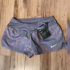 Bnwt Nike dri fit shorts